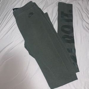 Olive green Nike leggings